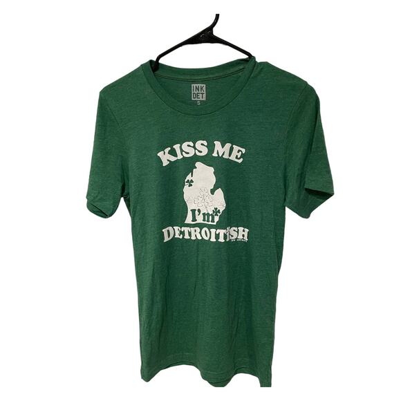 Ink det Tops - Nwt Ink Detroit kiss me in detroitish green michigan shirt Small
